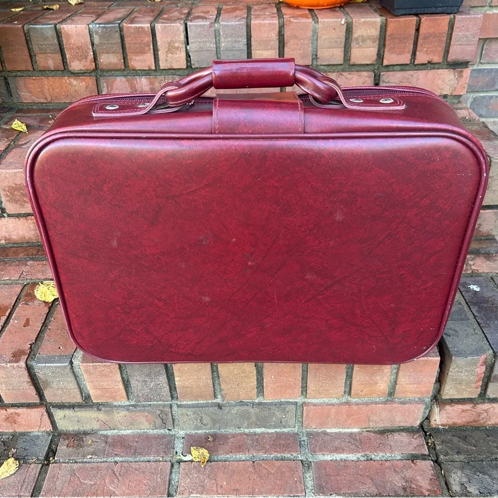 vintage American Tourister suitcase